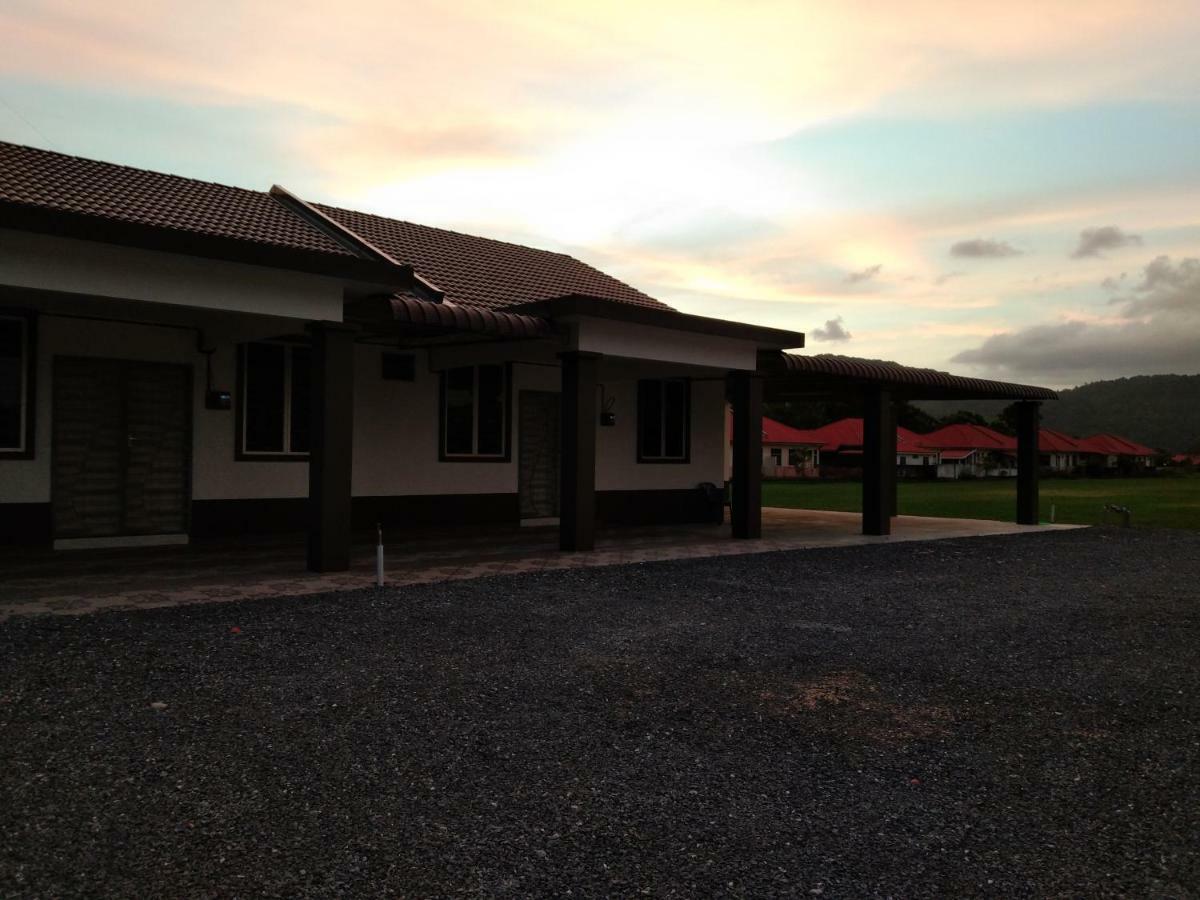 Inapan Desa Permai Homestay Kangar Exterior foto